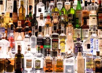 밸리 리커스토어 직원들 무더기 티켓…미성년자에 술 판매