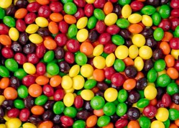 스키틀즈 퇴출한다…독성물질 금지법안 하원통과