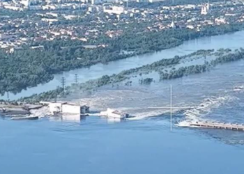 “우크라 카호우카 댐 파괴, 수십 만명 피해”(영상)