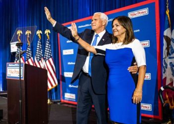 펜스, 대선출마 선언…”트럼프는 절대 안돼”(영상)