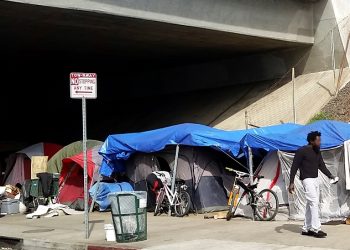 한인타운 주민들 노숙자 불만신고 급증 “배스 시장 셸터 정책 체감 못해”