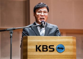 KBS 사장의 착각 “”수신료 분리 징수 철회 시 물러나겠다”