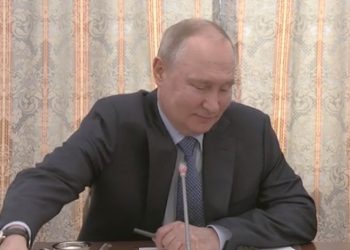 푸틴 “무기공급 중단이 종전 열쇠”…한국-이스라엘 거명