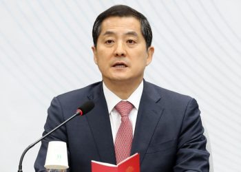 “3대 불가사의 정신승리…추종자 많은 것 더 경이”