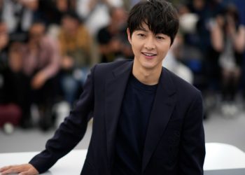 송중기 “아빠된 후 일자리 잃어도 두렵지 않아”