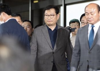 민주 돈봉투 수사, 불법정치자금으로 확대