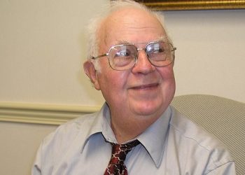 ‘세계 최초 자폐인’ 89세 일기로 별세