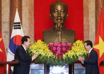 한국, 베트남에 40억달러 유상 원조