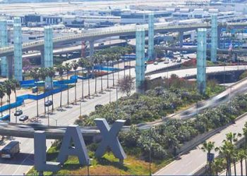 “주차장 진입 아예 불가능” LAX 교통대란 갈수록 심각