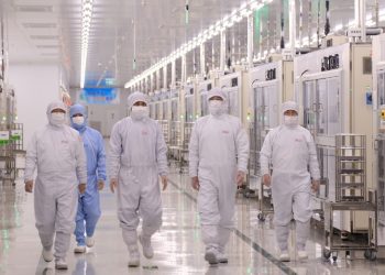 중국에 삼성 ‘복제공장’ 만들어질 뻔…반도체자료 통째 빼돌려