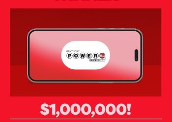 온라인 파워볼 구입 여성, 100만달러 당첨