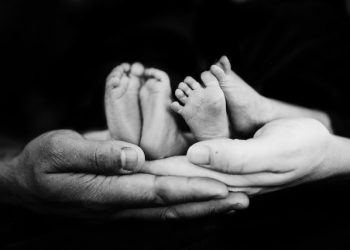 어떻게 이런 일이…엄마 같은데 아빠는 다른 쌍둥이