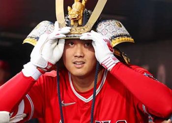 MLB 홈런 1위 오타니, 시즌 25호포…미일 통산 200호