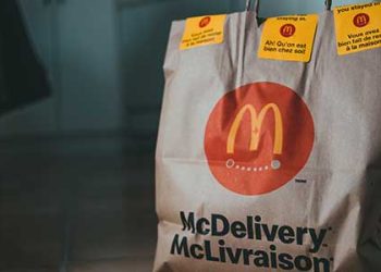 오더 안했는데 매일 집 앞에 음식…”카드사기 아닌지 불안”