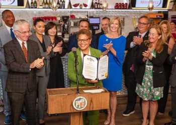 LA시, 스몰비즈니스 집중 지원..배스 시장, 행정명령 발동