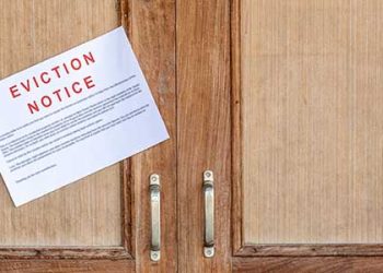 [사연] “렌트 안내고 버티기, 유틸리티 떠넘기기”..세입자 횡포에 집 포기한 노부부