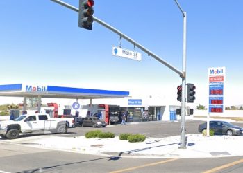 모빌 주유소 직원 총격살해 강도, 이번에도 10대