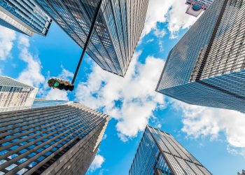 월가 “미국 경기 침체 진입, 올해 말 아닌 내년 초”