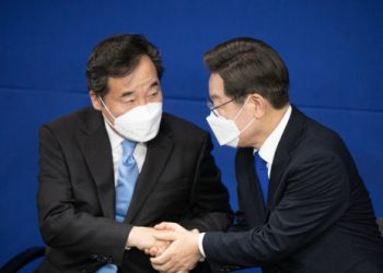 이재명·이낙연, 다음 주 만난다…계파 갈등 변곡점