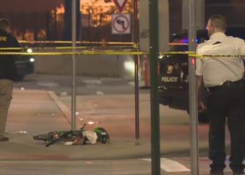 경찰 2천명도 총기난사 못막아..나이트클럽 거리 무차별 난사(영상)