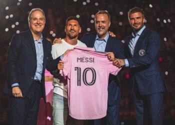 ‘인터마이애미 입단’ 메시 첫 경기 티켓값 최고 11만 달러 치솟아.