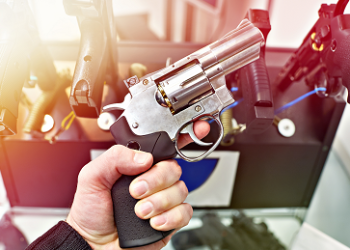 샌디에고서 3살 아이 총격에 1살 동생 사망