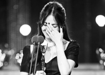 송혜교, ‘제2회 청룡시리즈어워즈’ 주인공…’더글로리’ 2관왕