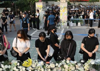 ‘매 맞는 교사들’ “아이들이 무서워”…아동학대 소송 난무, 배상보험 가입