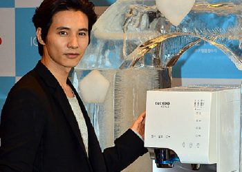 ’13년 공백’ 원빈 뭐하나…”참기름 짜서 나눠줘”