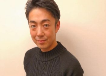 19세 연하와 불륜…”교제 아니라 호텔 하룻밤 보냈을 뿐”