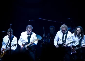 ‘이글스 창립 멤버’ 랜디 마이즈너 별세, 향년 77