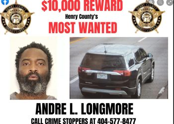 이웃 총기난사 4명 살해..총격범 교전 중 사살