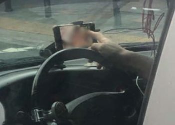 “운전중 야동보는 운전자, 제정신이냐”