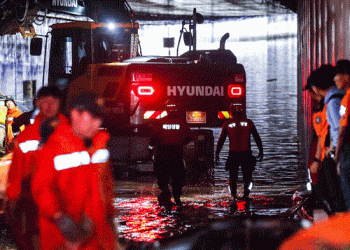 오송 3명 늘어 12명 사망 등 한국 폭우피해 39명..집 떠난 수재민 1만명