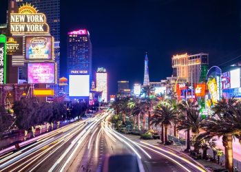 라스베거스 카지노 연쇄강도,  잡고보니 현직 경찰