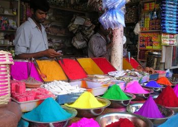 “50년 뒤 2대 경제 대국 중국-인도…미국 3위 밀려나”