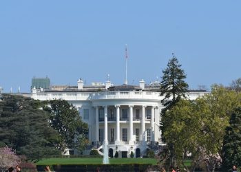 백악관서 ‘백색가루’ 발견..정체는 코카인