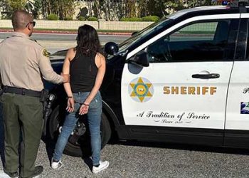 산사태 무너진 롤링 힐스 주택가 절도 기승