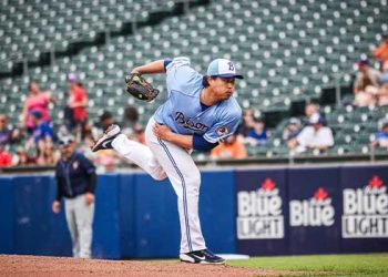 류현진, 426일 만에 메이저리그 복귀