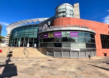 LA다운타운서 노숙자들 지하 주거지 발견 “그들만의 도시”