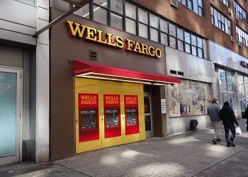 웰스파고 등 11개 은행 거액 벌금..기록 보존 없이 메신저 사용