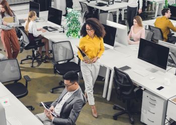 [화제] 일할 때 바쁜 척 하는 국가 1위는…일본 2위, 미국∙한국 8위