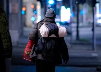 전국 홈리스 57만 7천명…팬데믹 이후 가파른 증가세