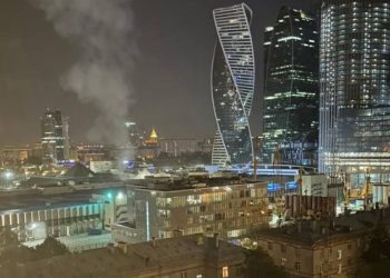 크렘린 인근 모스크바 중심지, 우크라 드론 공격받아