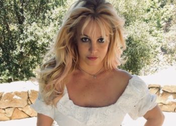 “스피어스, 집에서 직원과 불륜”…이혼소송 제기