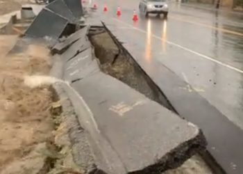 폭풍에 지진까지 혼란가중, 곳곳 산사태,홍수,정전…휴교령, 공원∙해변폐쇄(영상)