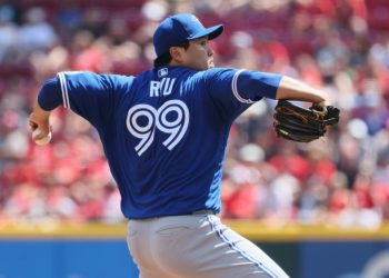 ‘시즌 2승’ 류현진, 신시내티 무력화 커브 흡족…”100점 만점”