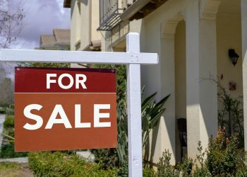 [부동산] 기존주택 판매 407만채 2.2% 감소…”6개월 만에 저수준”