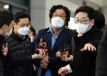 이재명에 날 세운 김성태 “대북송금 결정할 때마다 통화”