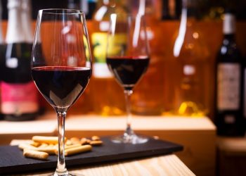 ‘포도주 수요급감’ 프랑스, 포도주 폐기 2억유로 예산